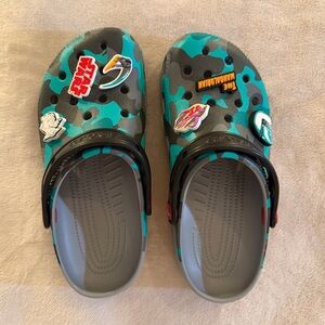 CROCS Star Wars - The Mandalorian - Womens 8, Mens 6
